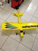 Easy Fly - Amarelo com servos 9g (não enviamos )